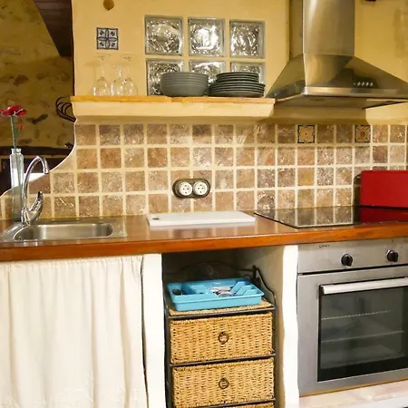 No 2 Spacious And Airy In Medieval Village Javea